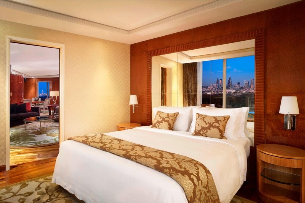Date Ideas in Knightsbridge, London