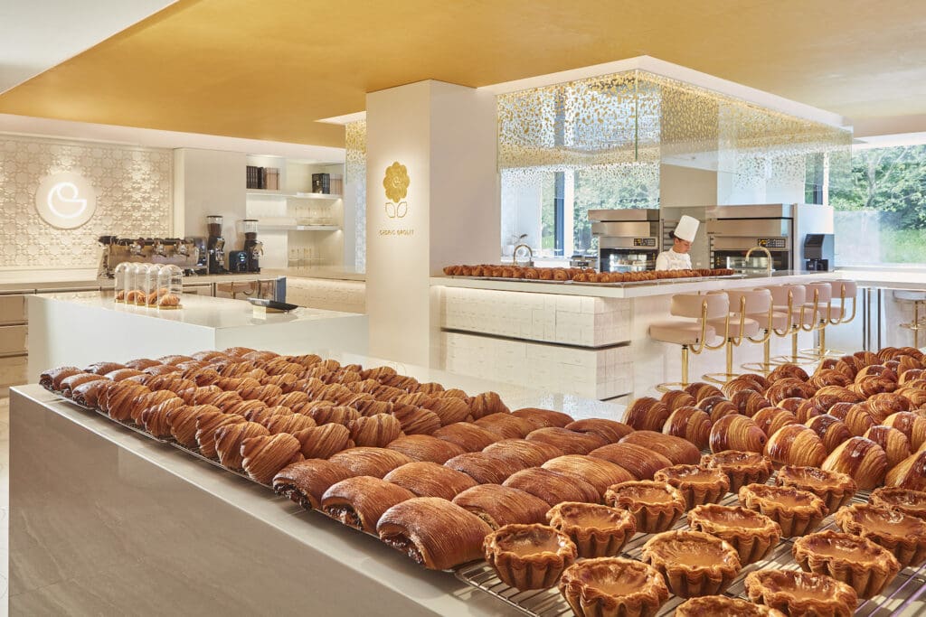 Most iconic dishes in London - Knightsbridge, London